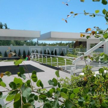 dom-opaliha-516531363-1